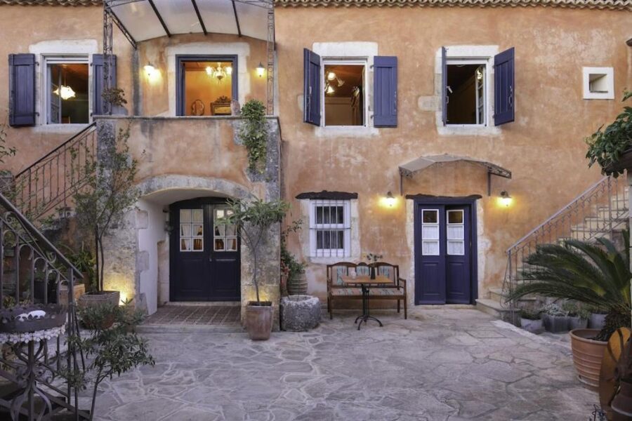 Museum Hotel George Molfetas