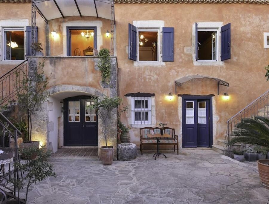 Museum Hotel George Molfetas